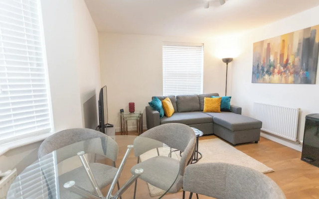 Bedford Meadows Apartment