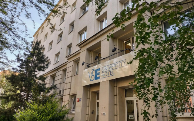 University Hotel