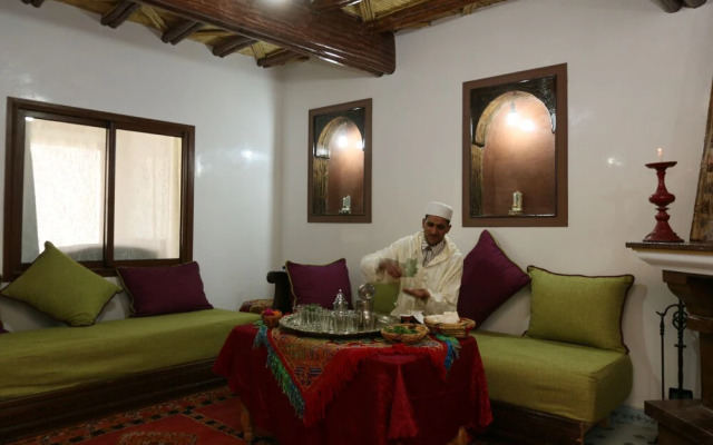 Roches Aremd - Hostel