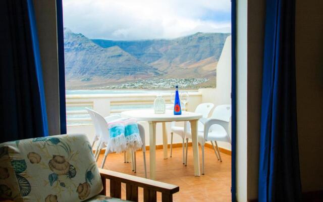 Seaview Risco de Famara 1