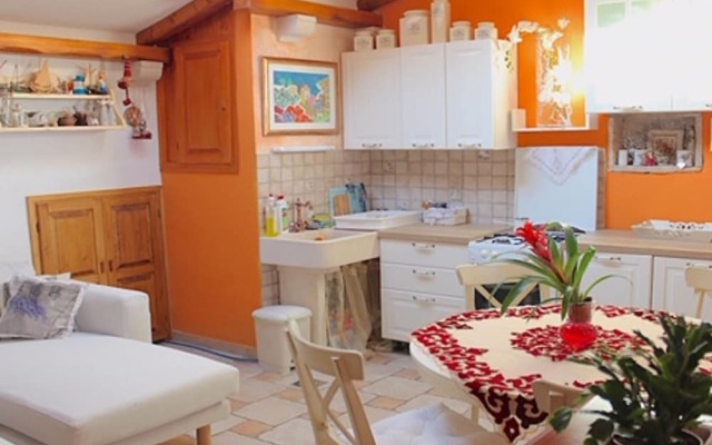 Enticing Holiday Home in Korčula Near Seabeach