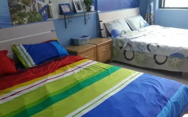 Sanya Rainbow Footprint Guesthouse