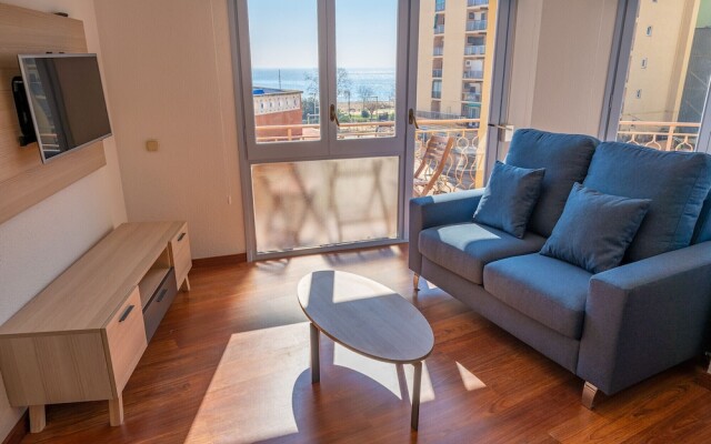 HomeHolidaysRentals Elodie Apartment