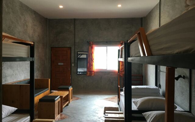 Sirah Hometel - Hostel
