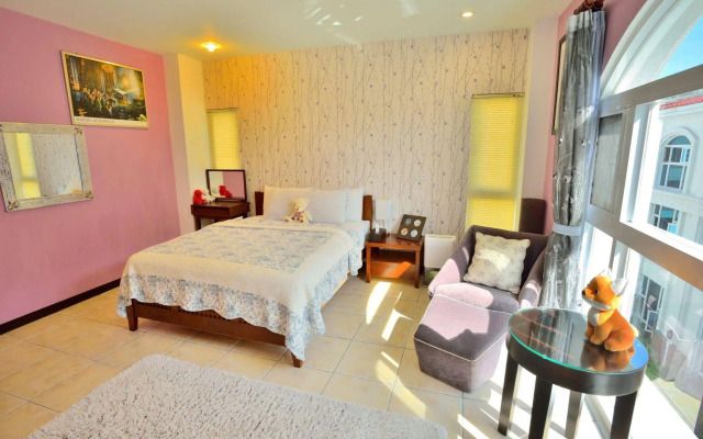 White Cotton Candy B&B