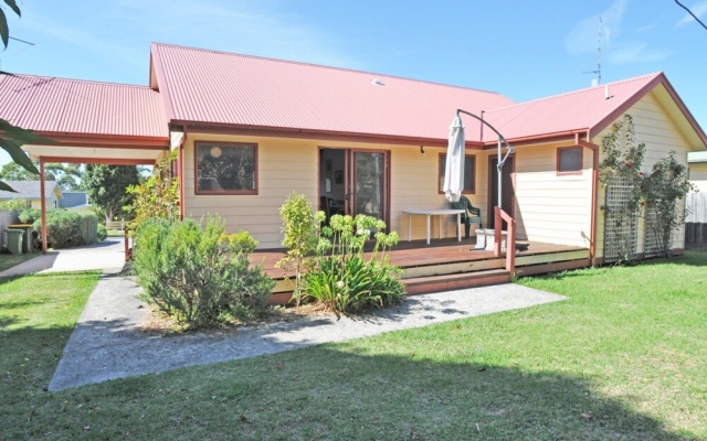Beilby Beach Cottage - Free Wifi & Foxtel Included! Pet Friendly (Outside Only) – Outside – Inverloch