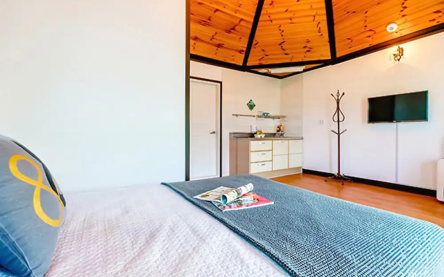 Anmyeondo Mintne Pension