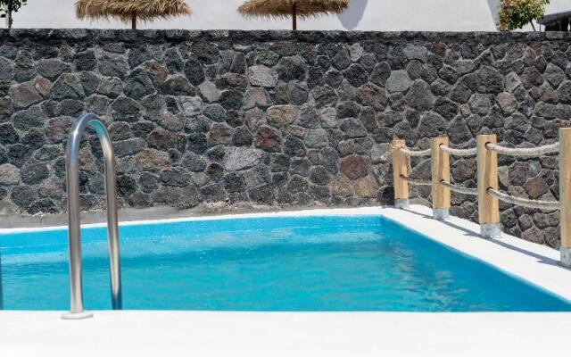 White Dream Suites