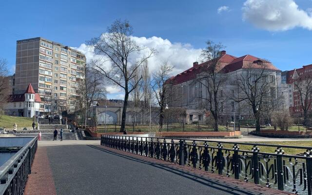 Pro.Apartment (Про.Апартмент) на улице Клиническая