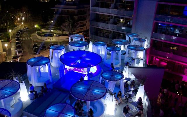 Apolo Suites Rentalmar