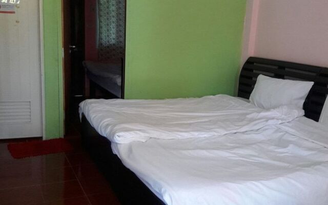 Somruthai Resort