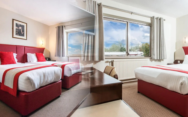 Peartree Lodge Waterside