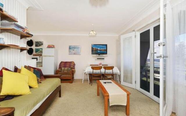 Toowoon Bay Beachside Unit, Unit 4