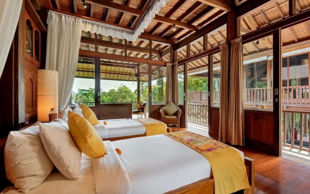 Villa Atas Awan