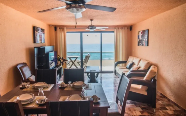 2 Bedrooms Ocean View Condo