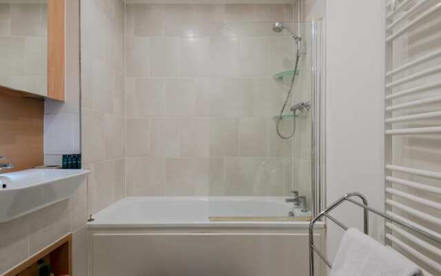 Lovely 1Br Flat For 2 Bromley By Bow