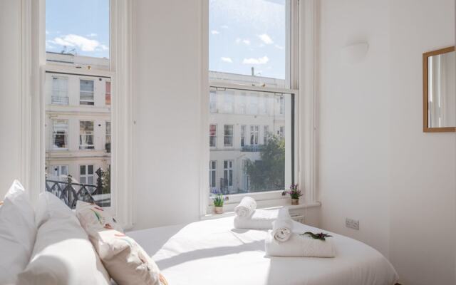 Bright 2BR Flat With Terrace Near Earls Court st