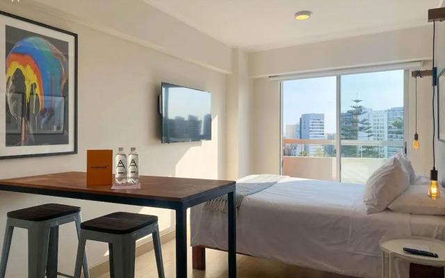 Modern Lofts in Grau Building by Wynwood-House
