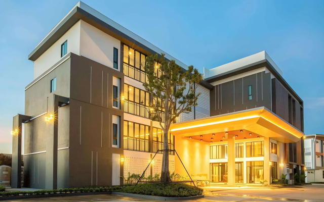 One Sakon Nakhon Hotel