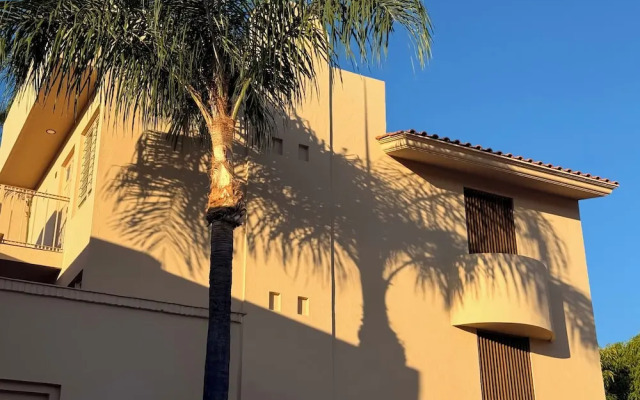 Villa La Palma Hotel