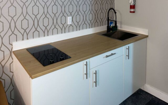 The Vic, an Ascend Collection Hotel