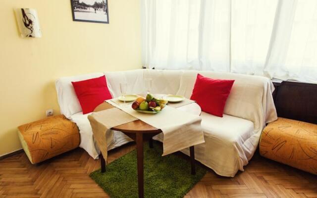 Rakovski Apartment