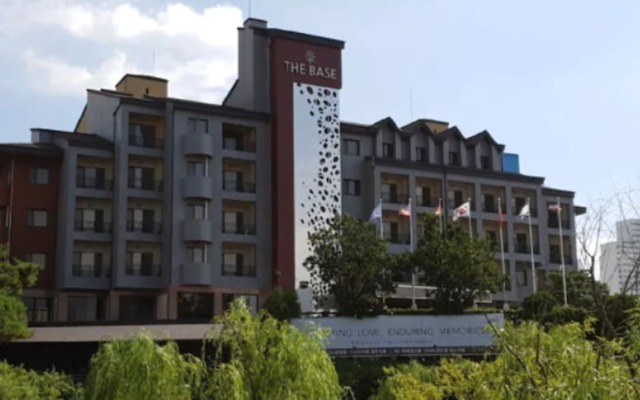 hotelImage