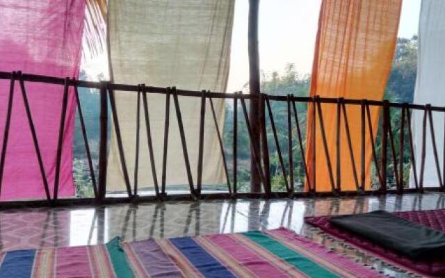 Om Gravity Eco Resort