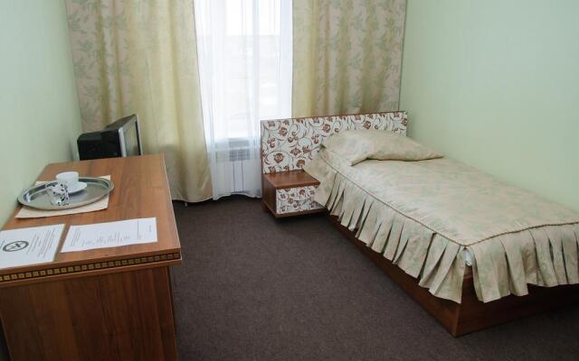 Красные холмы