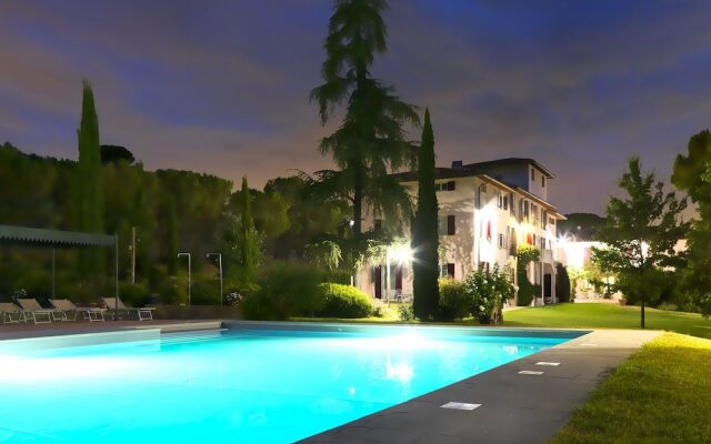 Garden-view Farmhouse in Certaldo With Swimming Pool