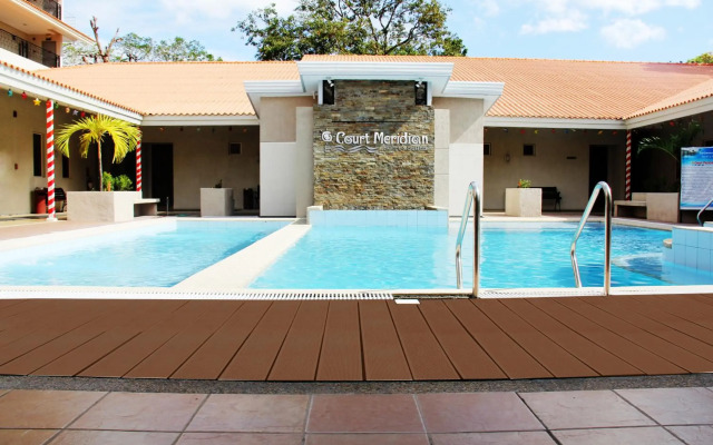 Court Meridian Hotel and Suites