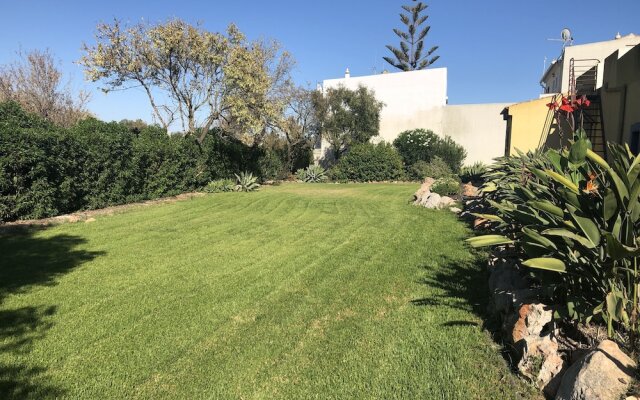 Rustic Villa With Pool Near Olhao