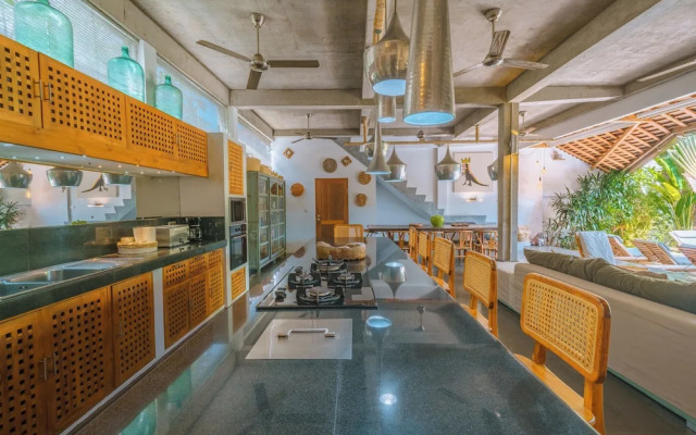 Villa Teman-Luxury 4BR Villa in Seminyak