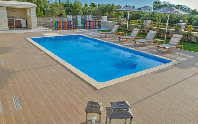Villa Despanto by MediterraneanVillas