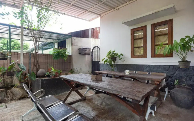 Aaa Residence Syariah by Oyo Rooms