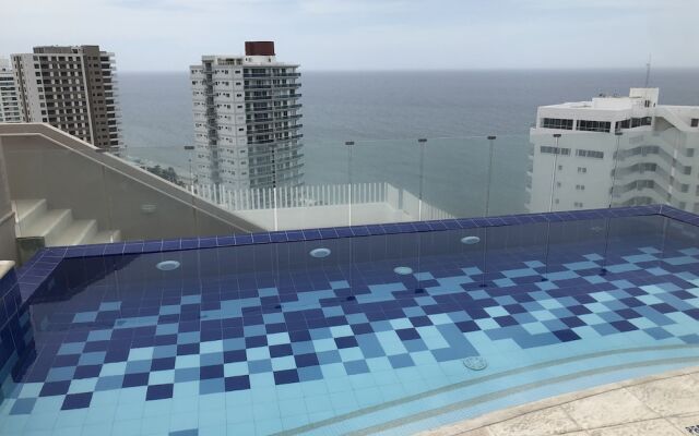 Spectacular Ocean Front Apartment In Santa Marta