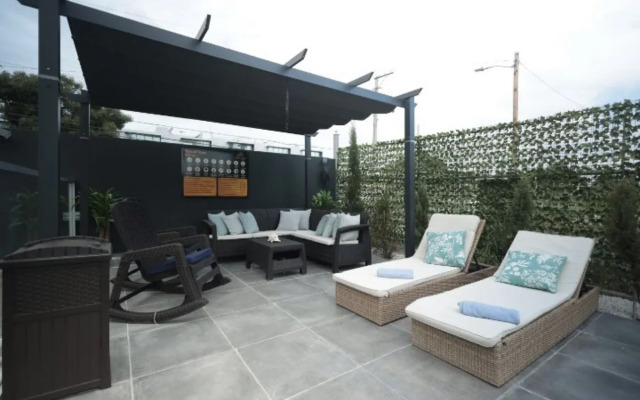 The Good Vibes House