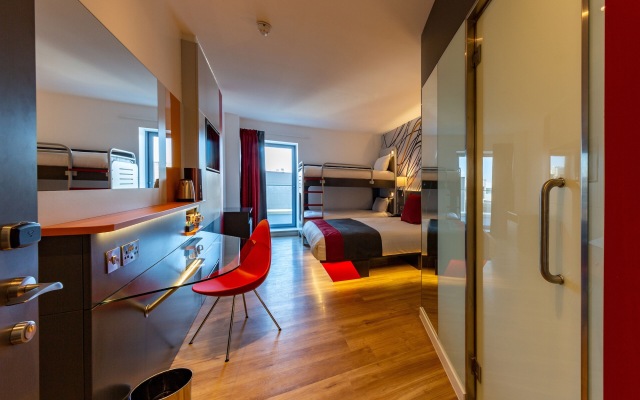 Four Points Flex by Sheraton Cardiff