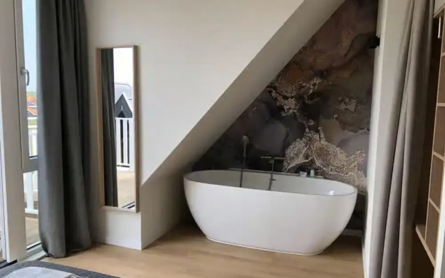 2-person Lodge on 2nd Floor With View of Dunes