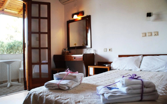Drymna Hotel