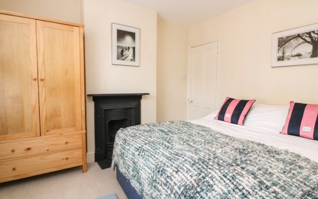 Mayflower, 9 Coronation Road