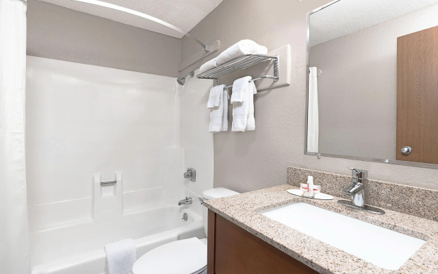 Super 8 by Wyndham Miles City