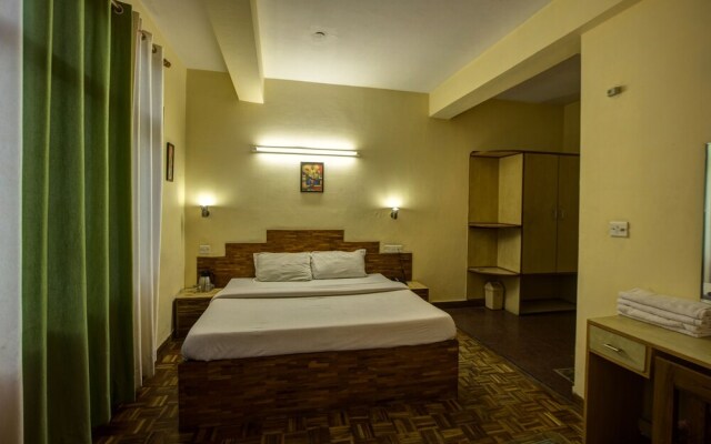 Hotel Kalinga Grand