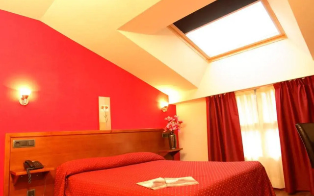 Hotel Cangas De Onis Center