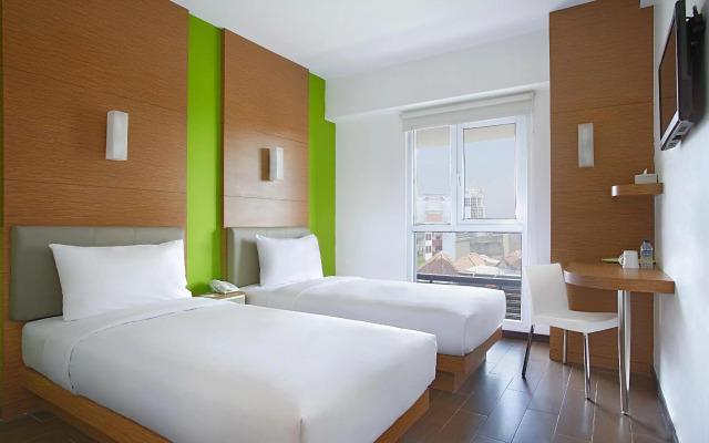 Amaris Hotel Dewi Sri