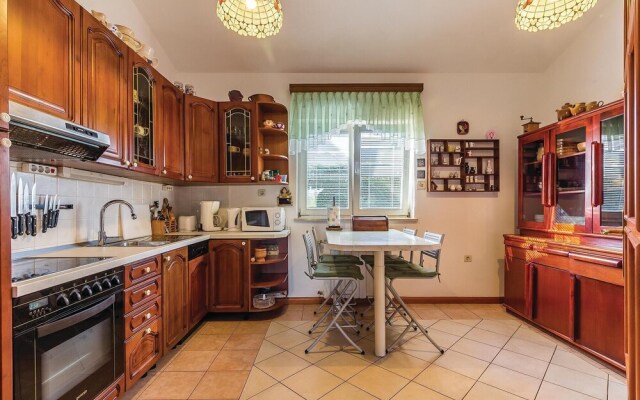 Amazing Home in Pula With Wifi and 3 Bedrooms