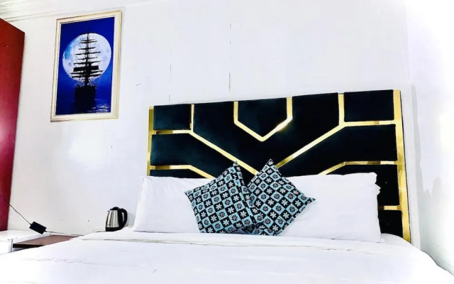 Vintage Classic Suites