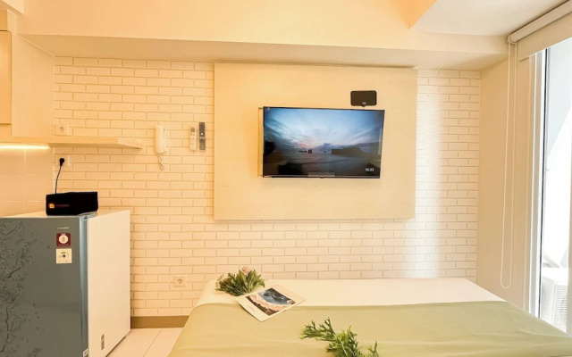 Simple And Good Deal Studio At Tokyo Riverside Pik 2 Apartment – Guest Rooms – Jakarta