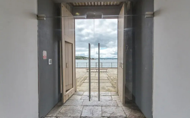 2 Bed- Pureserviced Royal William Yard