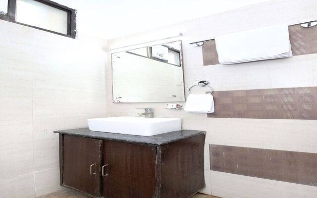 OYO 1355 Hotel Dream